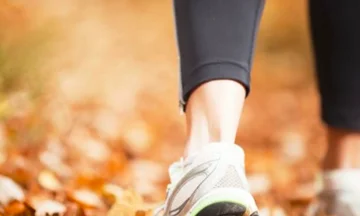 Wissenschaftler haben herausgefunden, dass Walking einen positiven Effekt auf das Gehirn hat