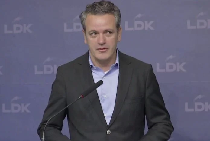 10 mijë euro shtesë për dy vjet, Gashi: As nuk e dija që na takonin, para 10 vitesh hoqa dorë nga pagesa për udhëtim