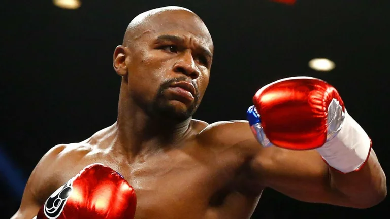 Seulement 20 fans du mechi fou de Floyd Mayweather à Dubaï