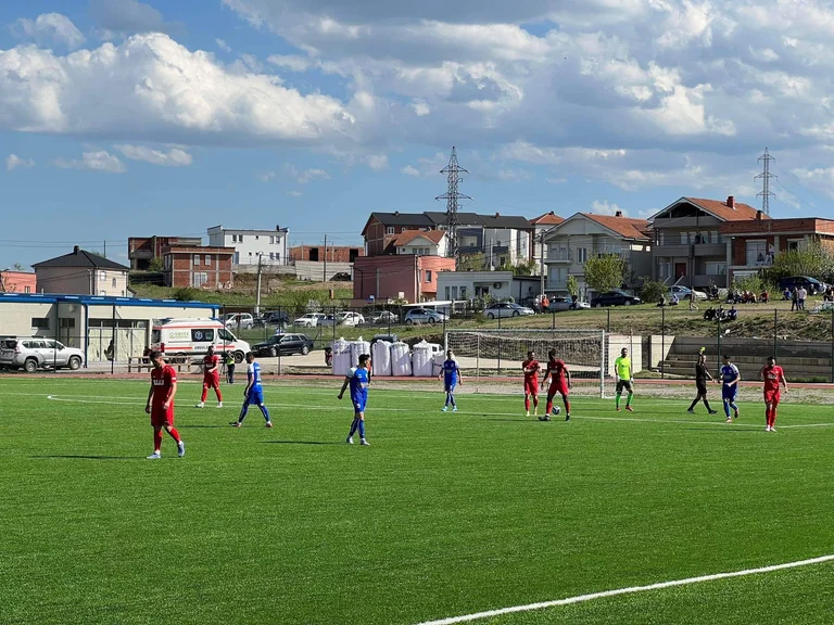 Combats de table après 31e semaine au Kosovo Superleagues