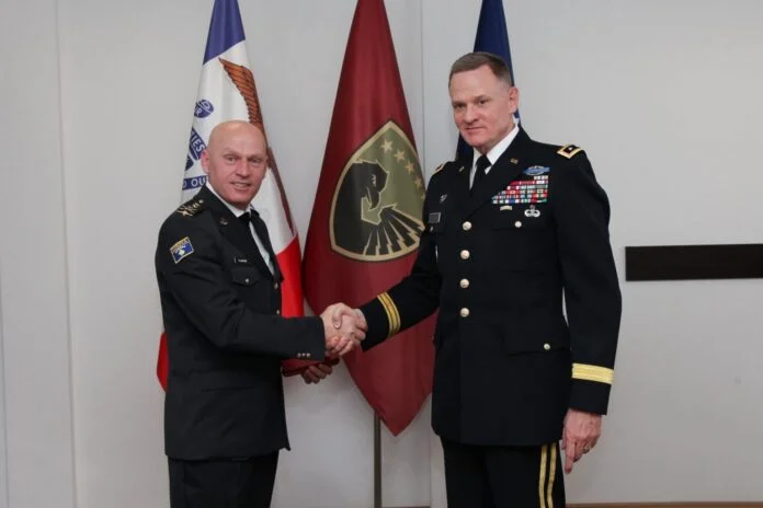 US General confirme sa volonté de soutenir KSF