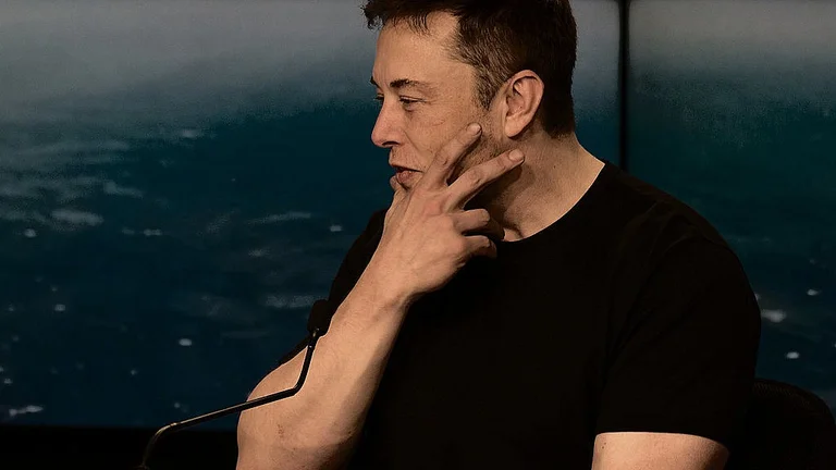 Elon Musk ridiculise Bill Gates à travers un billet