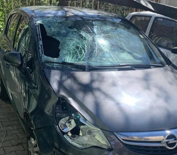 Arrêté en voiture sur la route Pristina-Fush Kosovo