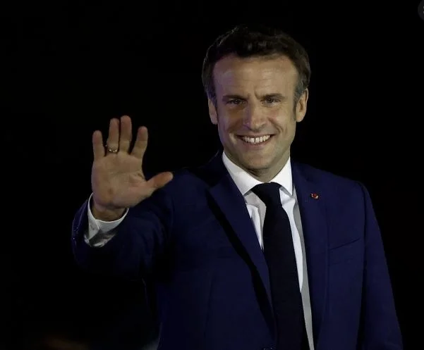 Macro: Merci de m'avoir fait diriger la France pour les cinq prochaines années.