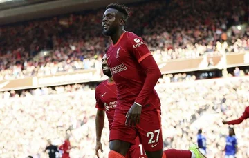 Liverpool gibt keine fick, er sucht ein Bein-on. Man City for title