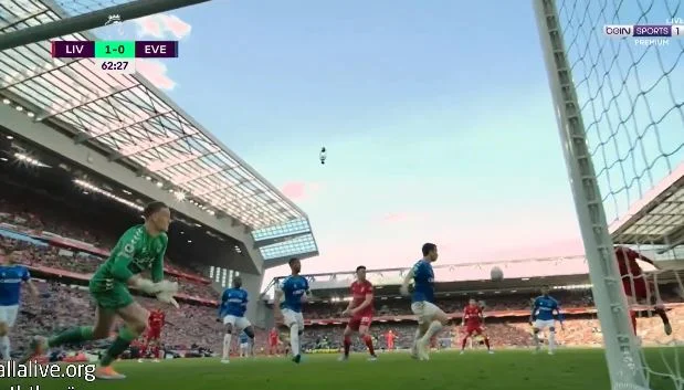 Liverpool superior to Everton Robertson marks wunderschön