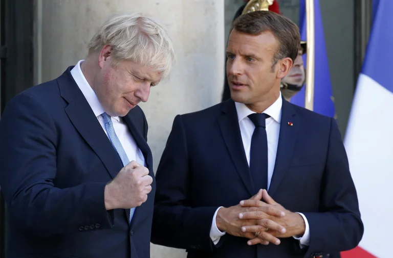 Anche Johnson uron Macronin: non vedo l'ora di continuare a lavorare insieme