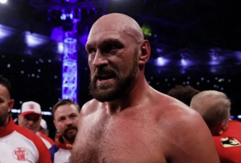 Just crazy. Look at Tyson Fury's money sharing for round, minute, second and blow.