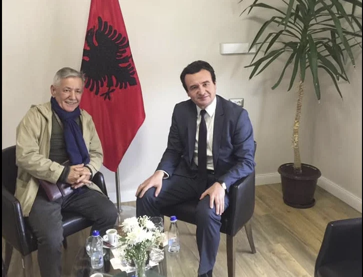 Journaliste du Kosovo accusé : Martin Serbie a une longue expérience du vol et de la trahison contre les Albanais