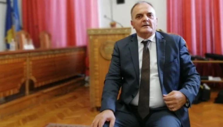 Lajmërohet Martin Berishaj dhe mohon akuzat për skandalin që i doli: Do të ngre padi ndaj portalit slloven