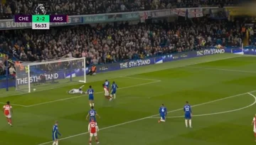 Arsenal stoppt nicht Nketiah wieder auf der Bühne