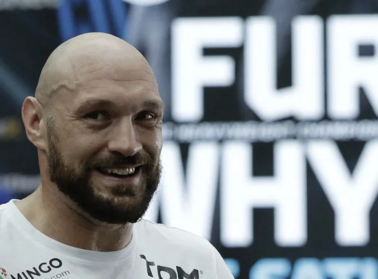 Fury mocks badly with Joshua: I have some tickets, I invite them to see me