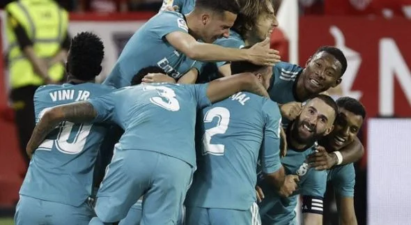 Offizielle Formationen: Ossauna Real Madrid