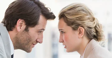 Una mujer sabia nunca pide tales cosas para un hombre