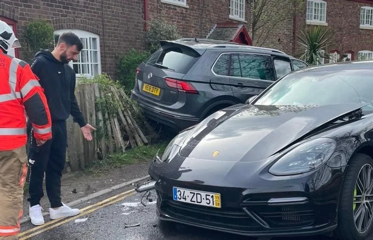 Fernandes ha un incidente con il suo porschenu, questo è lo stato di salute del centrocampista.