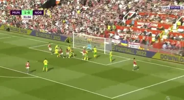 Wooo, Ronaldo Freunde. Sein Ziel war verrückt. Schauen Sie sich die Pause an.