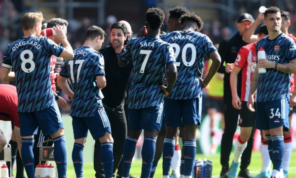 Le champignon Arsenal Southampton provoque sa troisième perte consécutive
