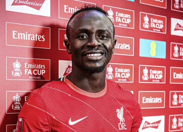 Mane parle après le match, montre s'ils sont susceptibles de gagner trois titres