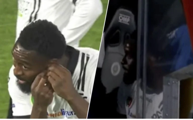 C'est ce qui arrive à Sally A, le footballeur quitte le match après 10 minutes à cause du ventre.