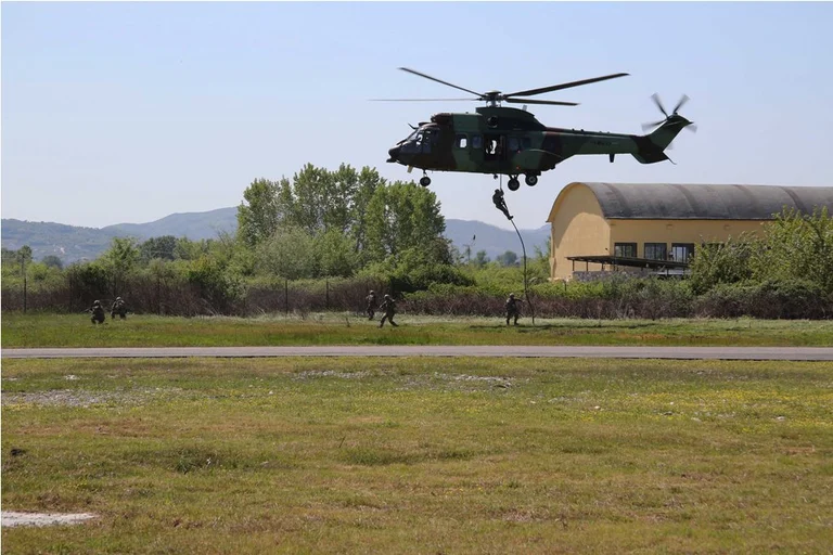 Former Minister of Defense: Defence Capacity Must Be Raised