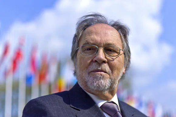 Dick Marty: Les services serbes voulaient me tuer et les laisser aux Albanais