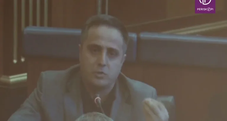 Selmanaj directly asks Nagavci: Do you feel like a super criminal minister?