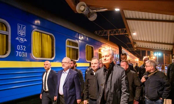 Poland, Lithuania, Latvia, and Estonia presidents arrive in Kiev