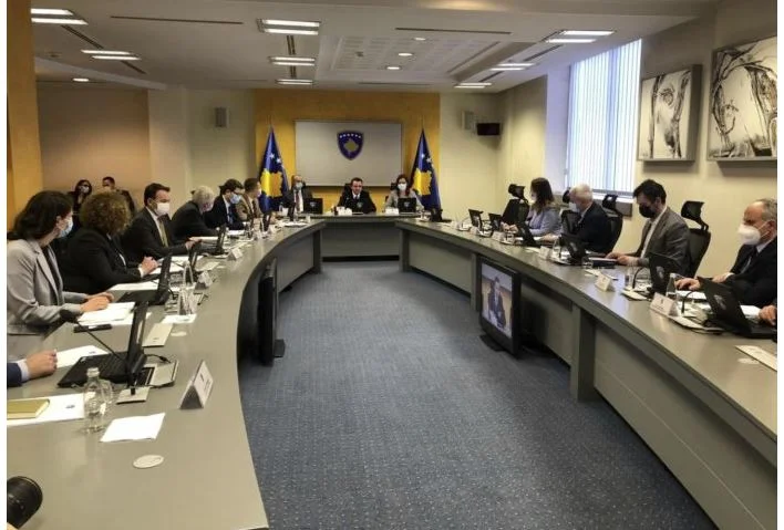 Will ministers benefit from 100 euros?