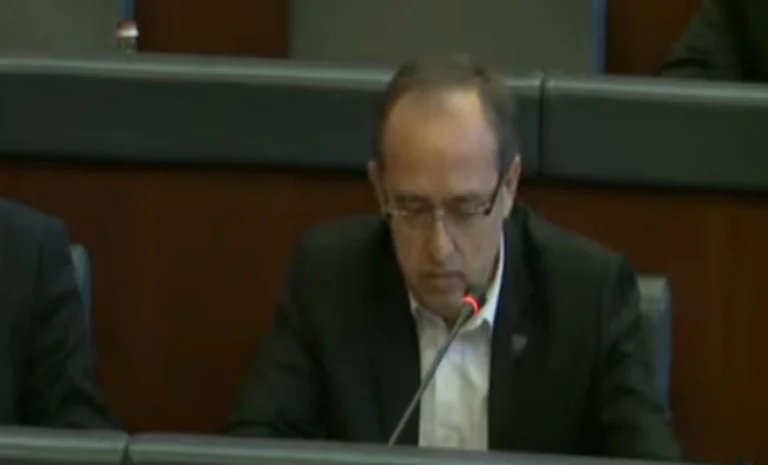 Hoti hits Gervala: Experienced diplomats have taken the place of interns who are still learning terms