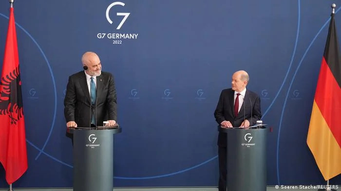 Rama-Scholtz Summit background: The Only point they didn't agree on.