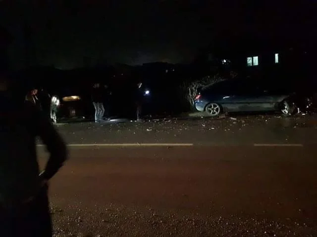 Unfall auf dem Highway “