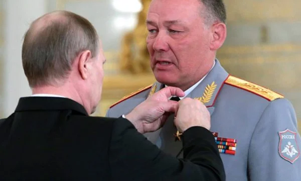Zvornikov dirige maintenant la guerre en Ukraine, général américain : C'est une sorte de gélatine.