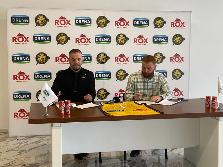 ROX et Milky Drina en soutien à K. B Peja!
