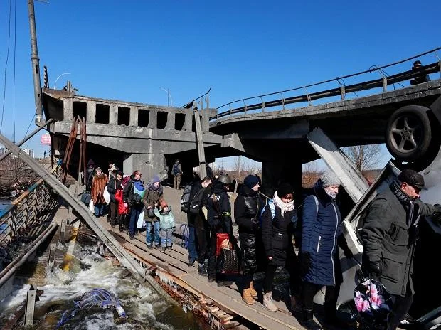 L ' Ukraine ouvre neuf couloirs humanitaires