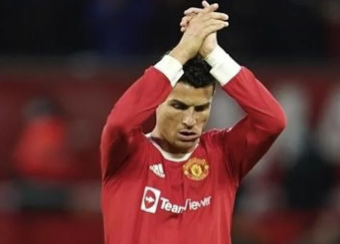 He hit the fan and broke his phone, Ronaldo reacts for the first time.