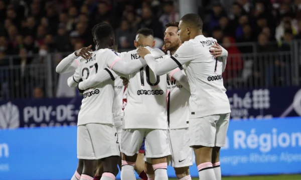 Où est Messy a aussi un spectacle, le Neymar Mbappe a fermé la nuit avec THhat-trick