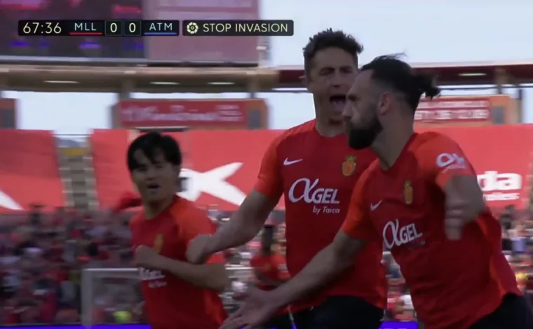The Vedat Muriqi of Aletico Madrid marks the goal with full class