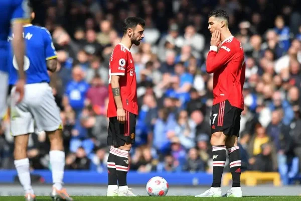 Crise unie dans le Top 4, approfondie par Everton