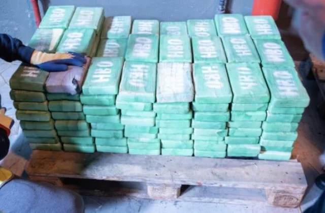 808kg of Colombian cocaine seized, destination detected