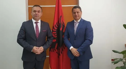 Le président de Lezha reste avec Rexhep Selimi à La Haye : Obéi dans son innocence, Hashim, Kadriut et Jakupi