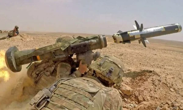 Russia attacks him without stopping, but the US tells him not to send weapons to Ukraine