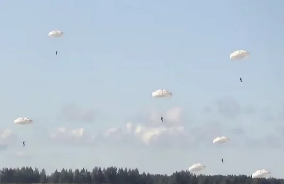 60 Russian parachutists refuse to fight in Ukraine: They Can Face Prison