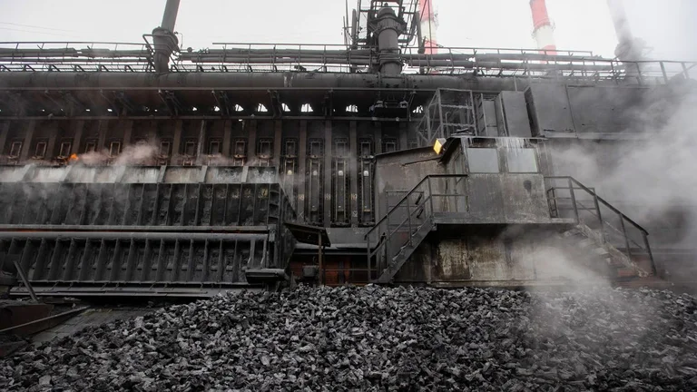 EU today discusses ban on coal and Russian oil following yesterday's failure