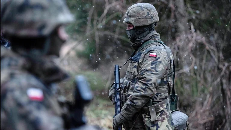 Conflict in Ukraine, Poland issues guide for citizens on how to prepare for war