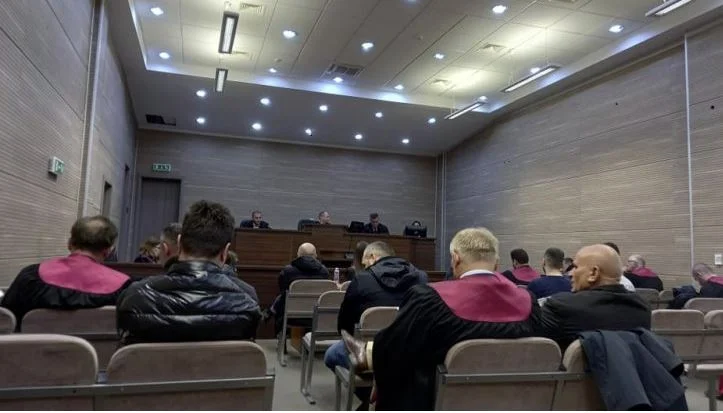 Il 15 accusato di frode del visto riportato nel caso Uke Rugova II