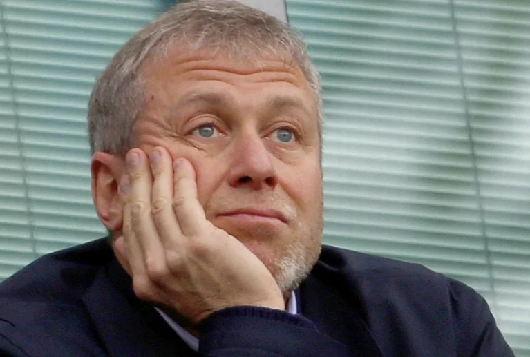 Still without selling Chelsea éramovich buys the big Turkish club, officialisation is expected very soon.