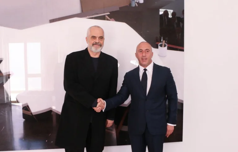 Haradinaj rencontre Rama, merci pour l'assistance pendant la crise énergétique au Kosovo