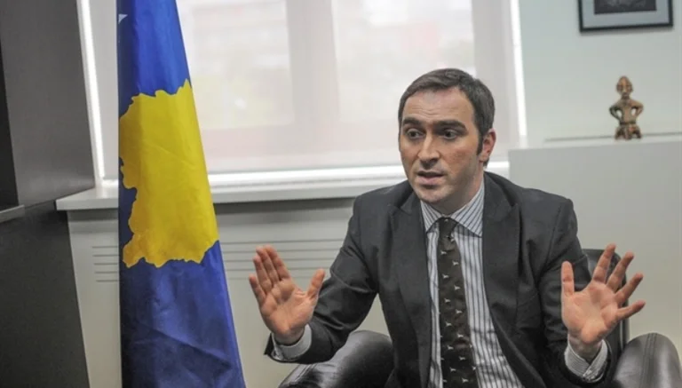 Minister of Education with arms charges, Stavileci: The Worst Message for Students