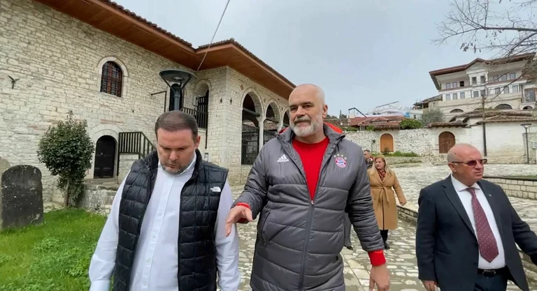 Rama in the role of inspector, shows Berat Mayor his concern