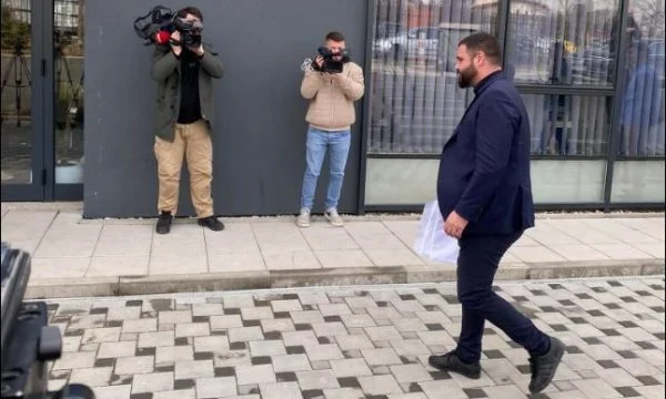 La Cour constitutionnelle de Pristina aurait rejeté les plaintes de Reagon Gramoz Vokri